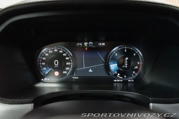 Volvo V90 D5 AWD R-DESIGN*HARMAN/KA 2020