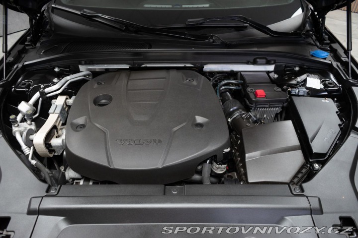 Volvo V90 D5 AWD R-DESIGN*HARMAN/KA 2020