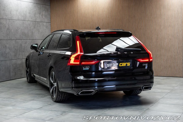 Volvo V90 D5 AWD R-DESIGN*HARMAN/KA 2020