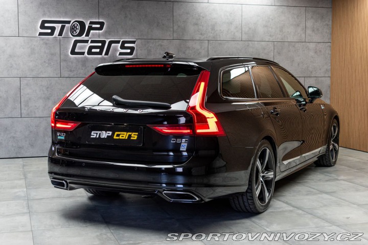 Volvo V90 D5 AWD R-DESIGN*HARMAN/KA 2020