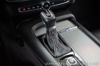 Volvo V90 D5 AWD R-DESIGN*HARMAN/KA 2020