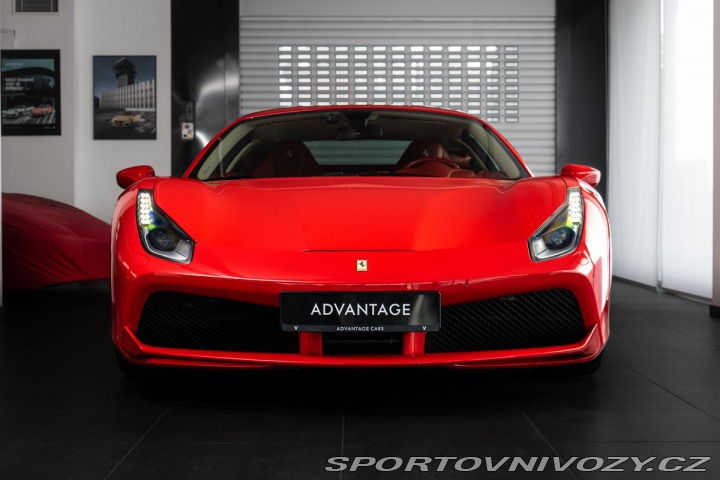 Ferrari 488 2019