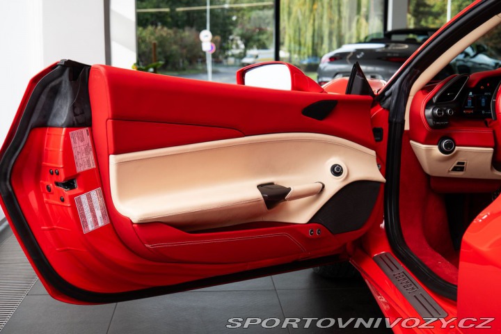 Ferrari 488 2019