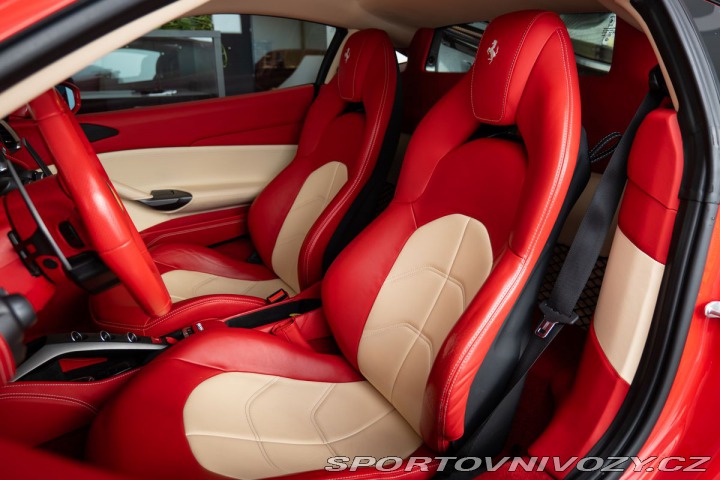 Ferrari 488 2019