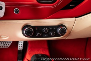 Ferrari 488  2019