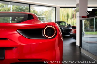 Ferrari 488  2019