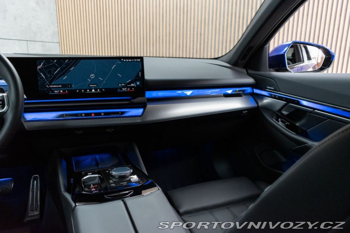 BMW 5 540d xD ///M*ZÁRUKA*TAŽNÉ 2025