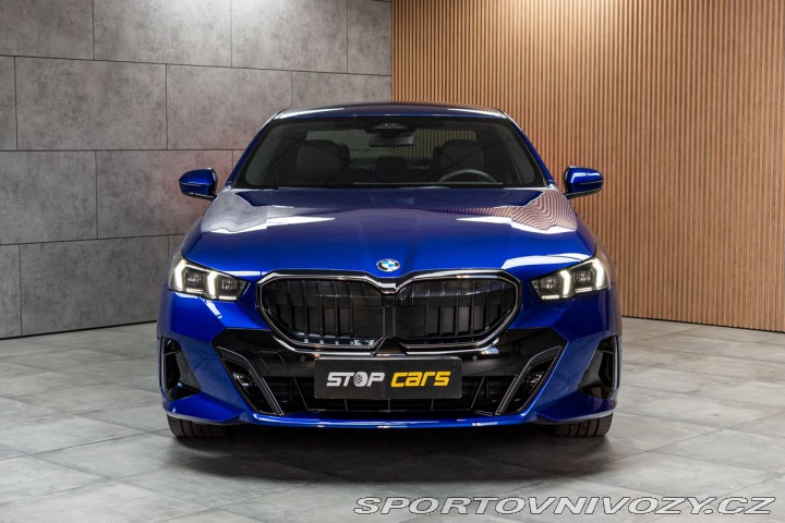 BMW 5 540d xD ///M*ZÁRUKA*TAŽNÉ 2025