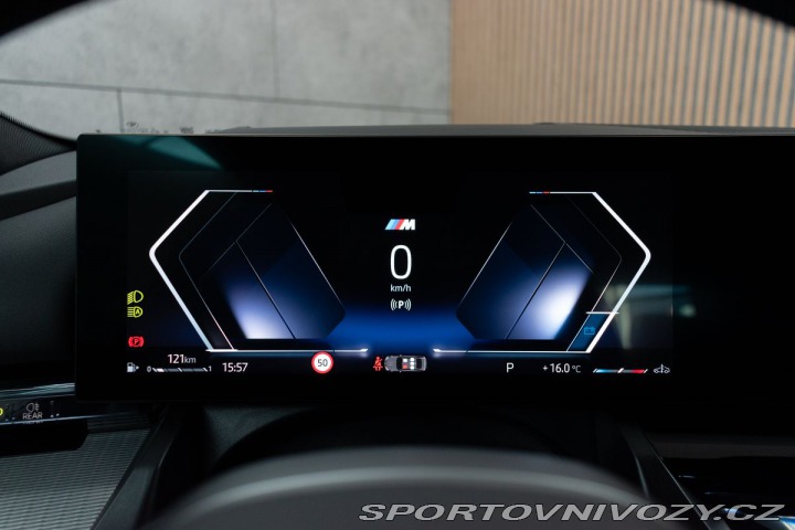 BMW 5 540d xD ///M*ZÁRUKA*TAŽNÉ 2025