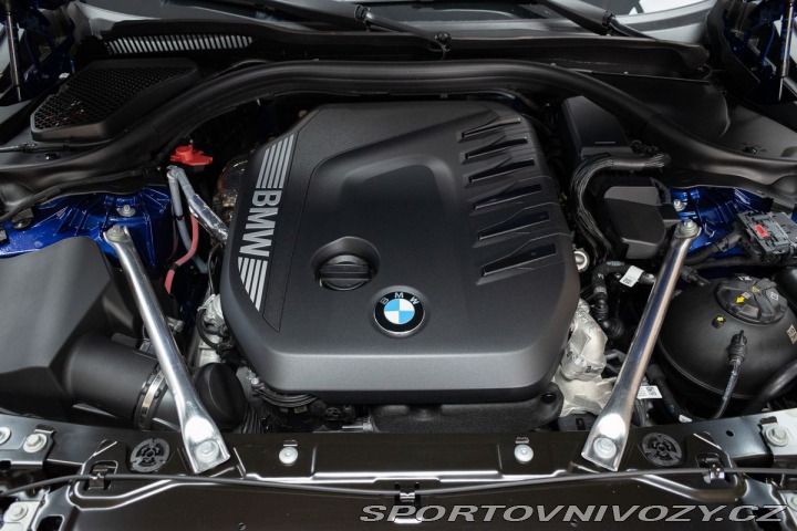 BMW 5 540d xD ///M*ZÁRUKA*TAŽNÉ 2025