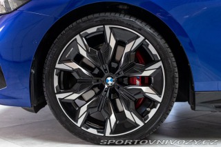 BMW 5 540d xD ///M*ZÁRUKA*TAŽNÉ 2025