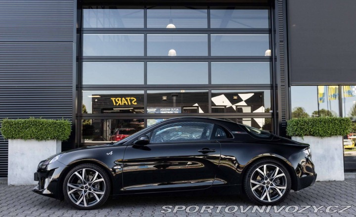 Alpine A110 2021