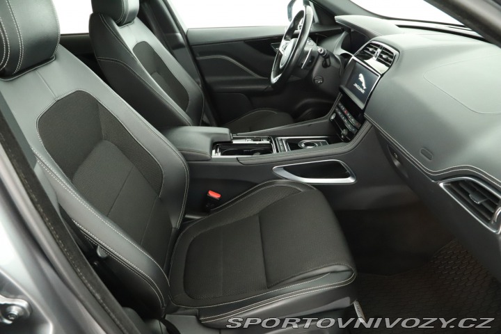 Jaguar F-Pace R-Sport 25d AWD 2020