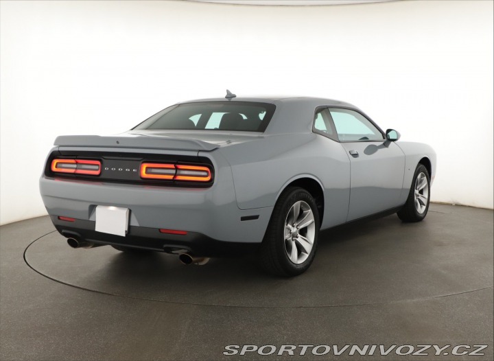 Dodge Challenger SXT 3.6 V6 2022