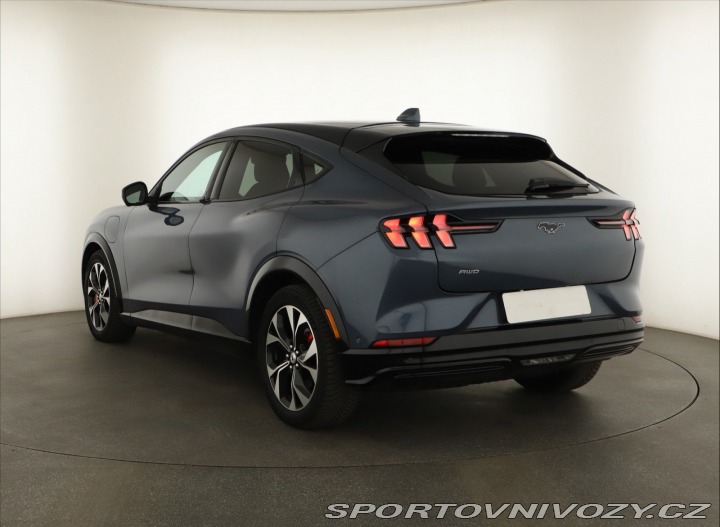 Ford Mustang Mach-E  Standard Range AW 2021