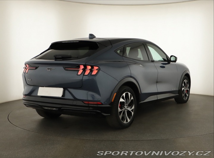 Ford Mustang Mach-E  Standard Range AW 2021
