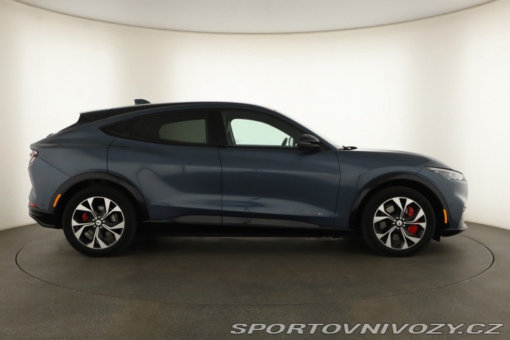 Ford Mustang Mach-E  Standard Range AW 2021
