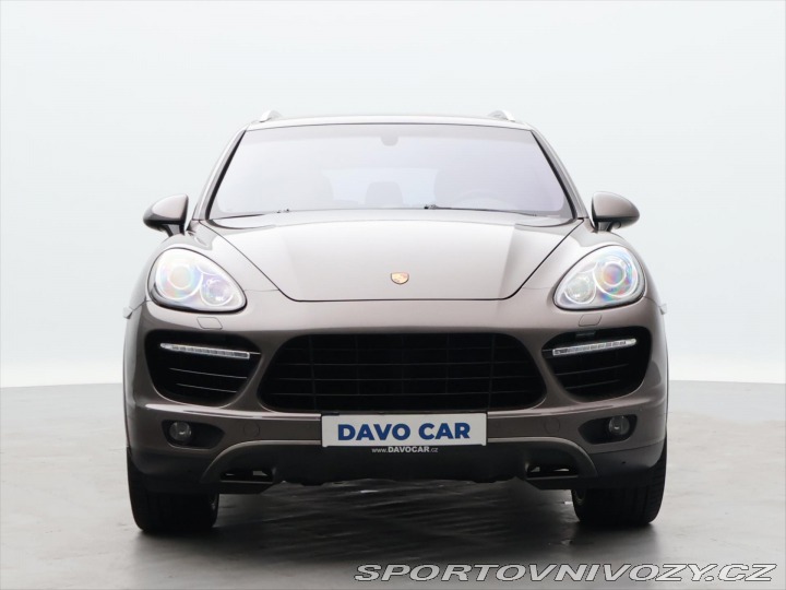 Porsche Cayenne 4.8 Turbo S 405kW DPH CZ 2013