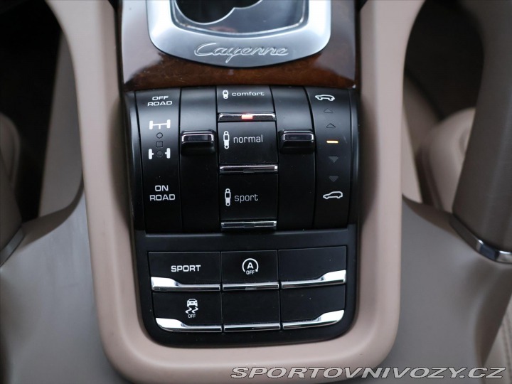 Porsche Cayenne 4.8 Turbo S 405kW DPH CZ 2013