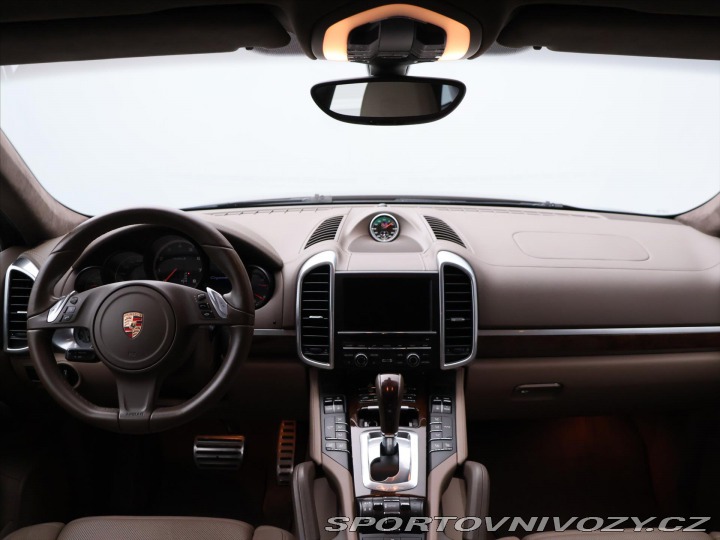 Porsche Cayenne 4.8 Turbo S 405kW DPH CZ 2013