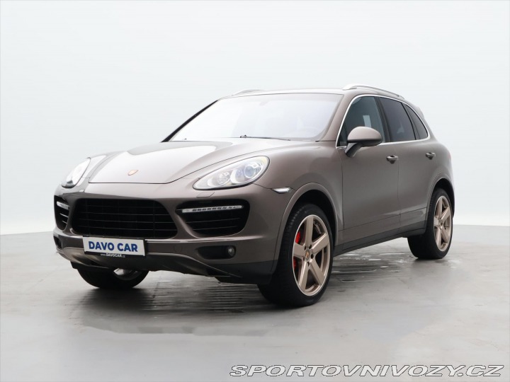 Porsche Cayenne 4.8 Turbo S 405kW DPH CZ 2013
