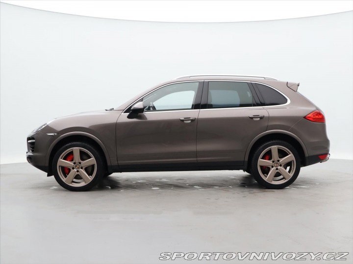 Porsche Cayenne 4.8 Turbo S 405kW DPH CZ 2013