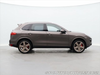 Porsche Cayenne 4.8 Turbo S 405kW DPH CZ 2013