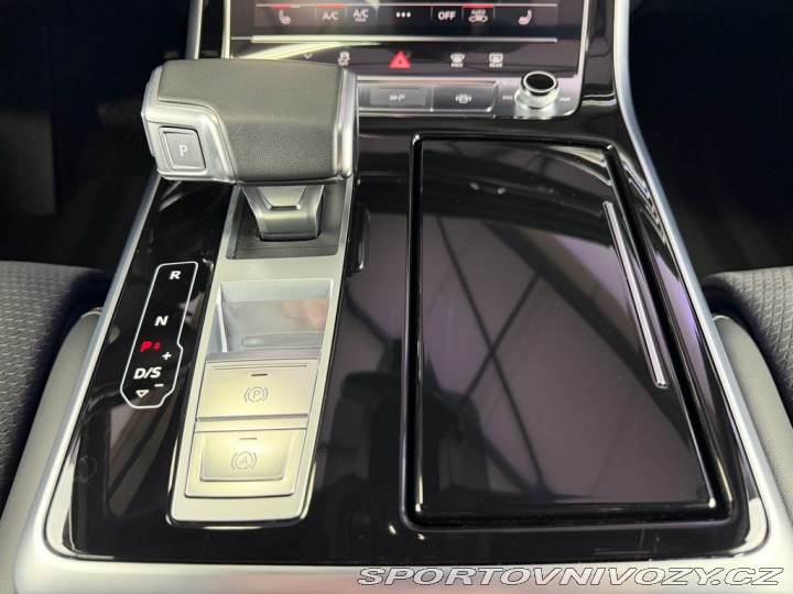 Audi Ostatní modely Q7 60 TFSI e QUATTRO HYBRID 2024