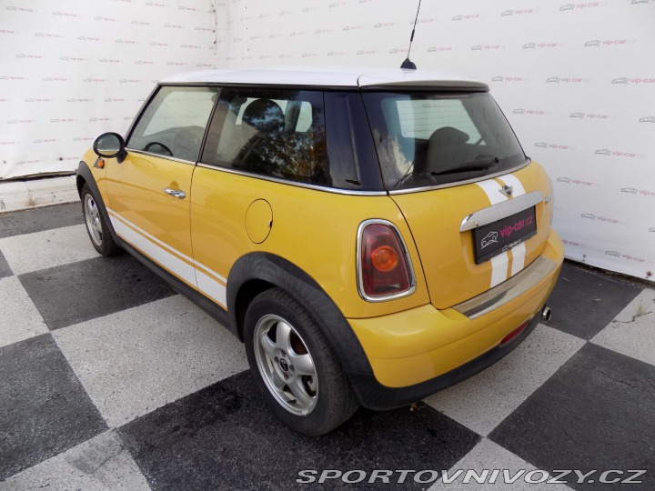 Mini Cooper 1.6i/Klimatizace/ 2007