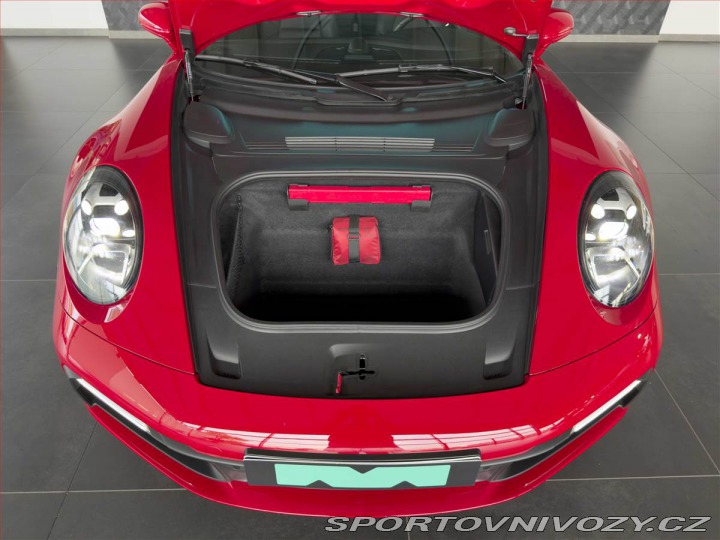 Porsche 911 Carrera S 2024