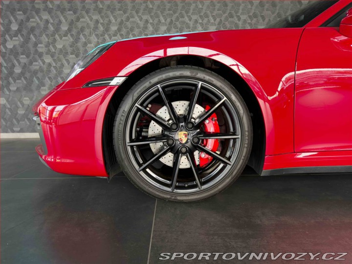 Porsche 911 Carrera S 2024