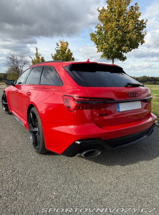 Audi RS6  2021