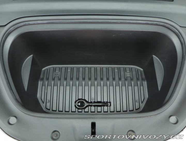 Tesla Model Y Long Range AWD 79kWh 2021