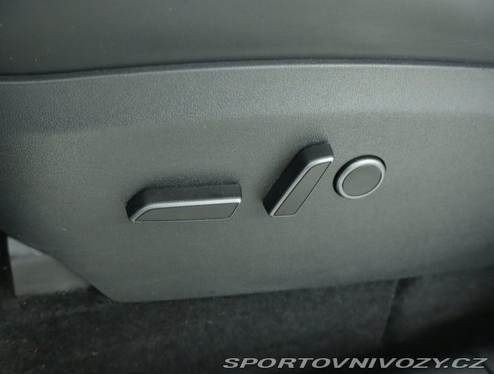 Tesla Model Y Long Range AWD 79kWh 2023