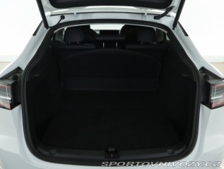 Tesla Model Y Long Range AWD 79kWh 2023