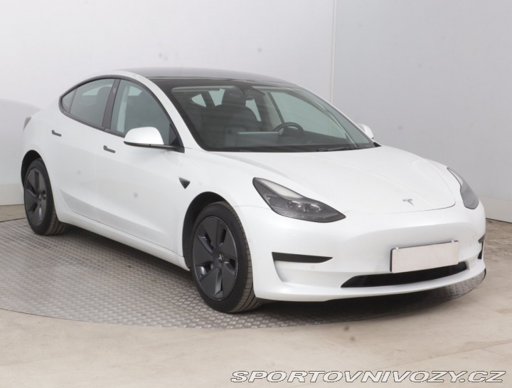 Tesla Model 3 Standard Range LFP 2022