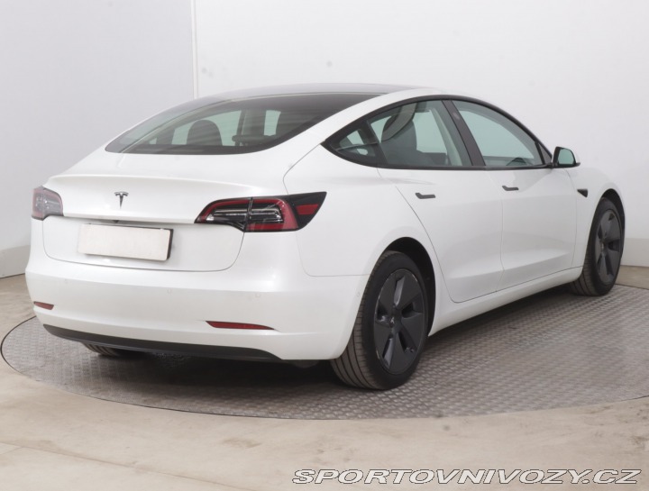 Tesla Model 3 Standard Range LFP 2022