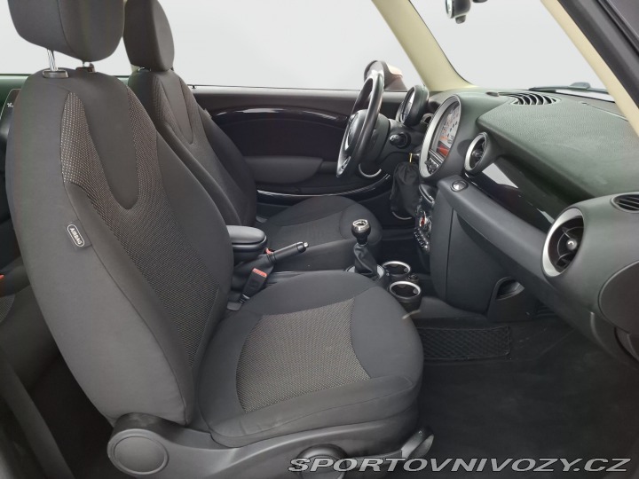 Mini One One 2011