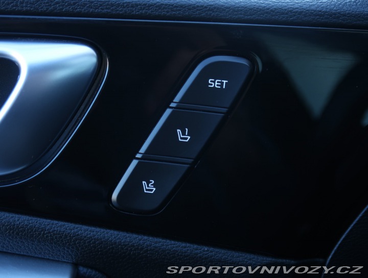 Kia Ceed GT GT 1.6 T-GDI GT 2024