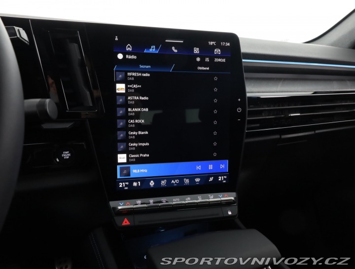 Renault Alpine esprit Alpine E-Tech Hybr 2025