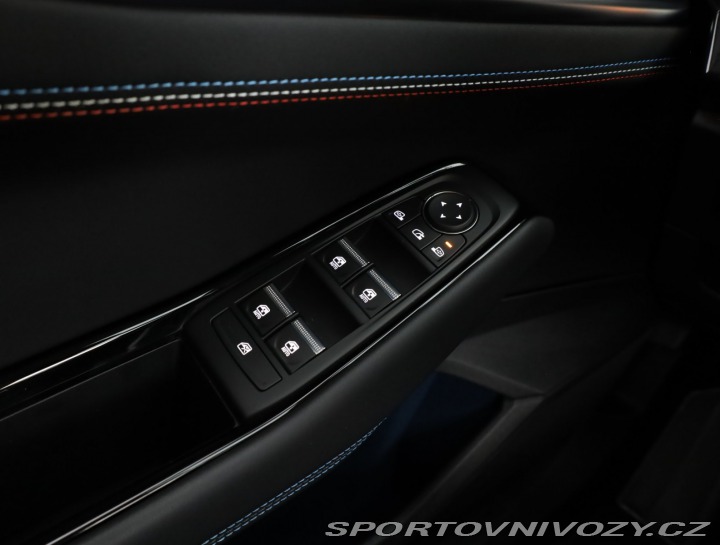 Renault Alpine esprit Alpine E-Tech Hybr 2025