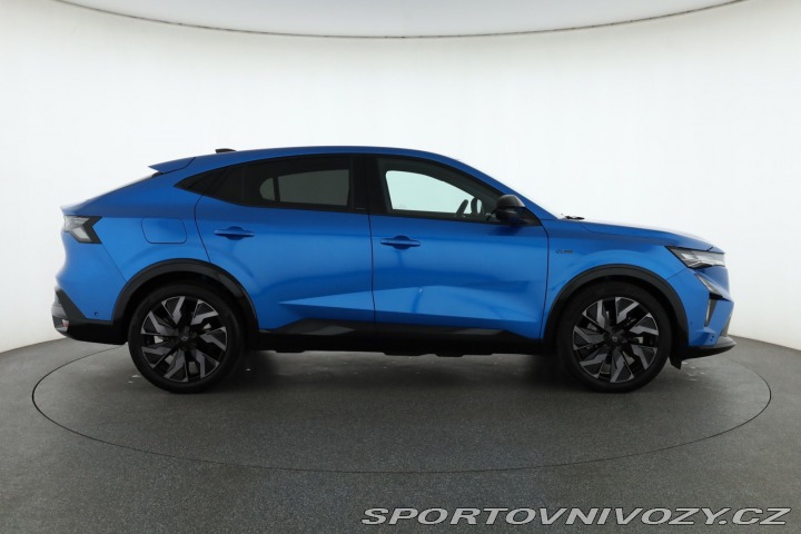 Renault Alpine esprit Alpine E-Tech Hybr 2025