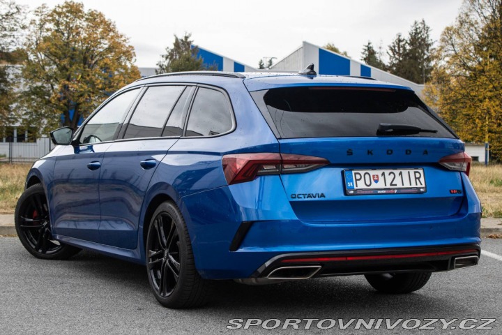 Škoda Octavia RS Combi 2.0 TDI RS 4x4 DSG 2021