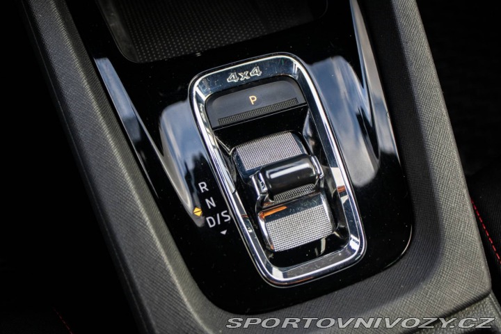 Škoda Octavia RS Combi 2.0 TDI RS 4x4 DSG 2021