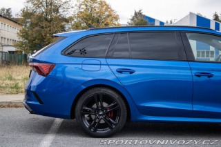 Škoda Octavia RS Combi 2.0 TDI RS 4x4 DSG 2021