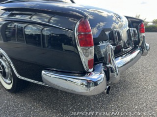Mercedes-Benz Ostatní modely 220 S PONTON CABRIOLET 1957