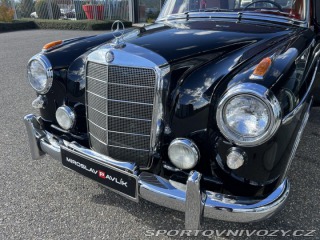 Mercedes-Benz Ostatní modely 220 S PONTON CABRIOLET 1957