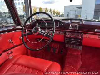 Mercedes-Benz Ostatní modely 220 S PONTON CABRIOLET 1957