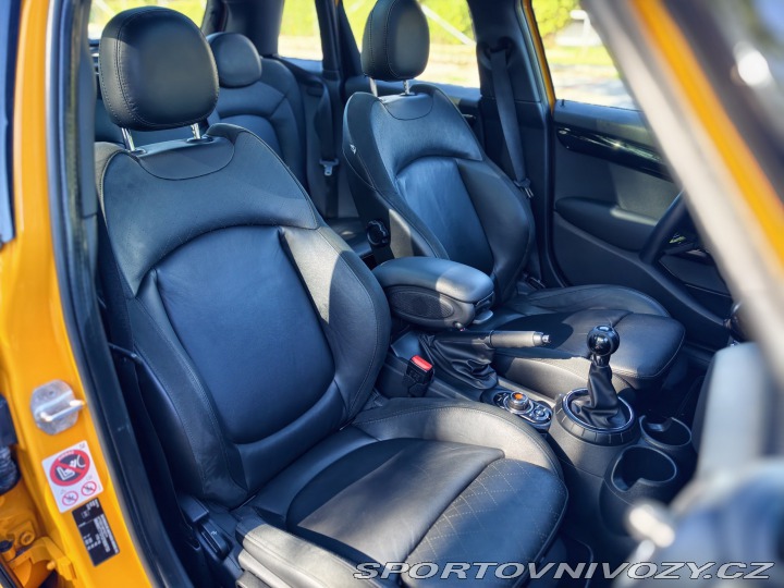 Mini Cooper MINI Cooper SD (F55) 2015