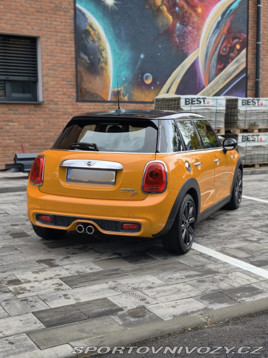 Mini Cooper SD (F55) 2015